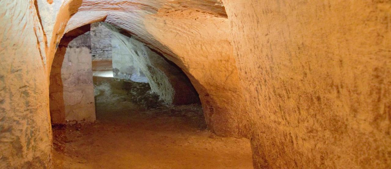 Doué-la-Fontaine Le Chai De La Rose Spa Et Seances Bien Etre المظهر الخارجي الصورة